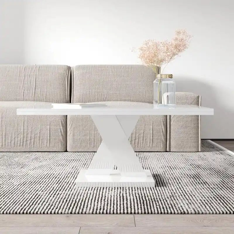 Table basse moderne avec finition laquée brillante