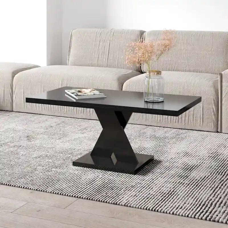 Table basse moderne avec finition laquée brillante