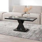 Table basse moderne avec finition laquée brillante