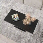 Table basse moderne avec finition laquée brillante